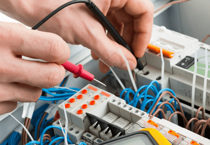 Checking electric circuit board